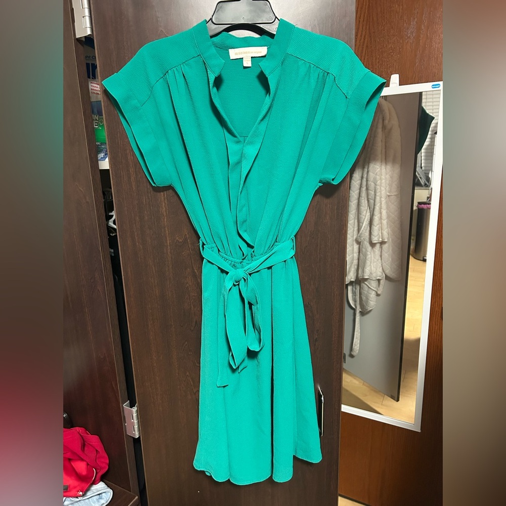 Short Sleeve Tie-Waist Dress - Green